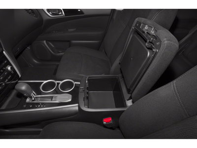 2015 Nissan Pathfinder Base