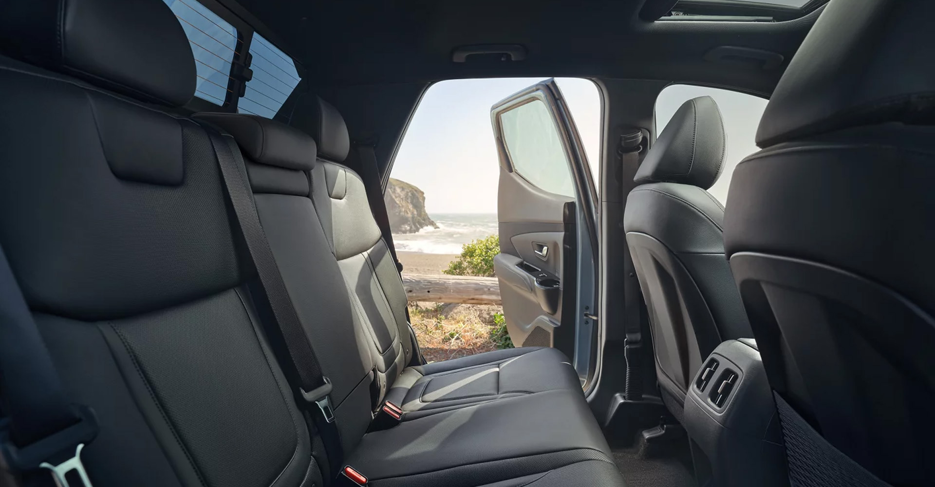 Hyundai Santa Cruz SEL Activity Package