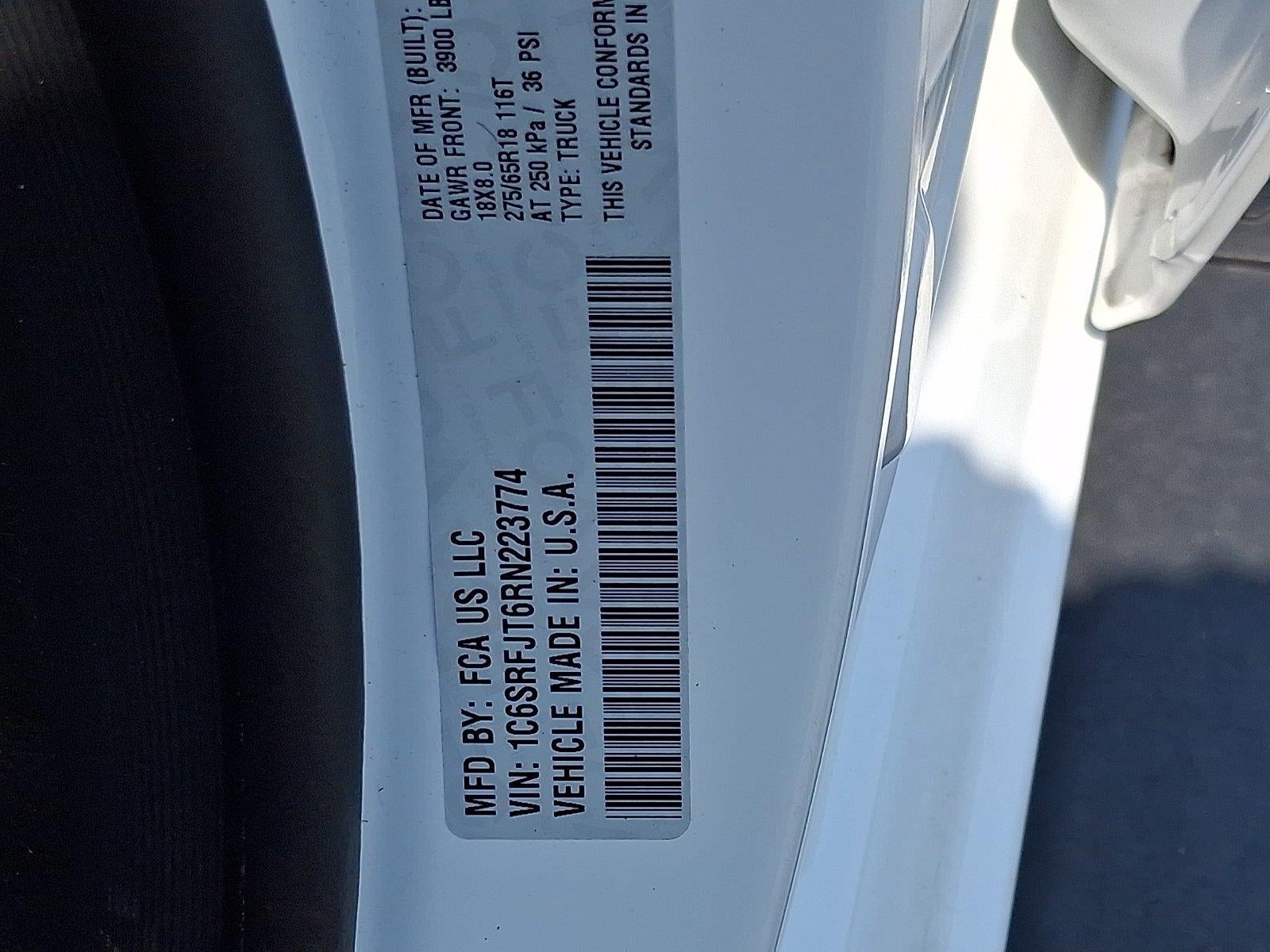 2024 RAM Ram 1500 Pickup Laramie - Photo 23