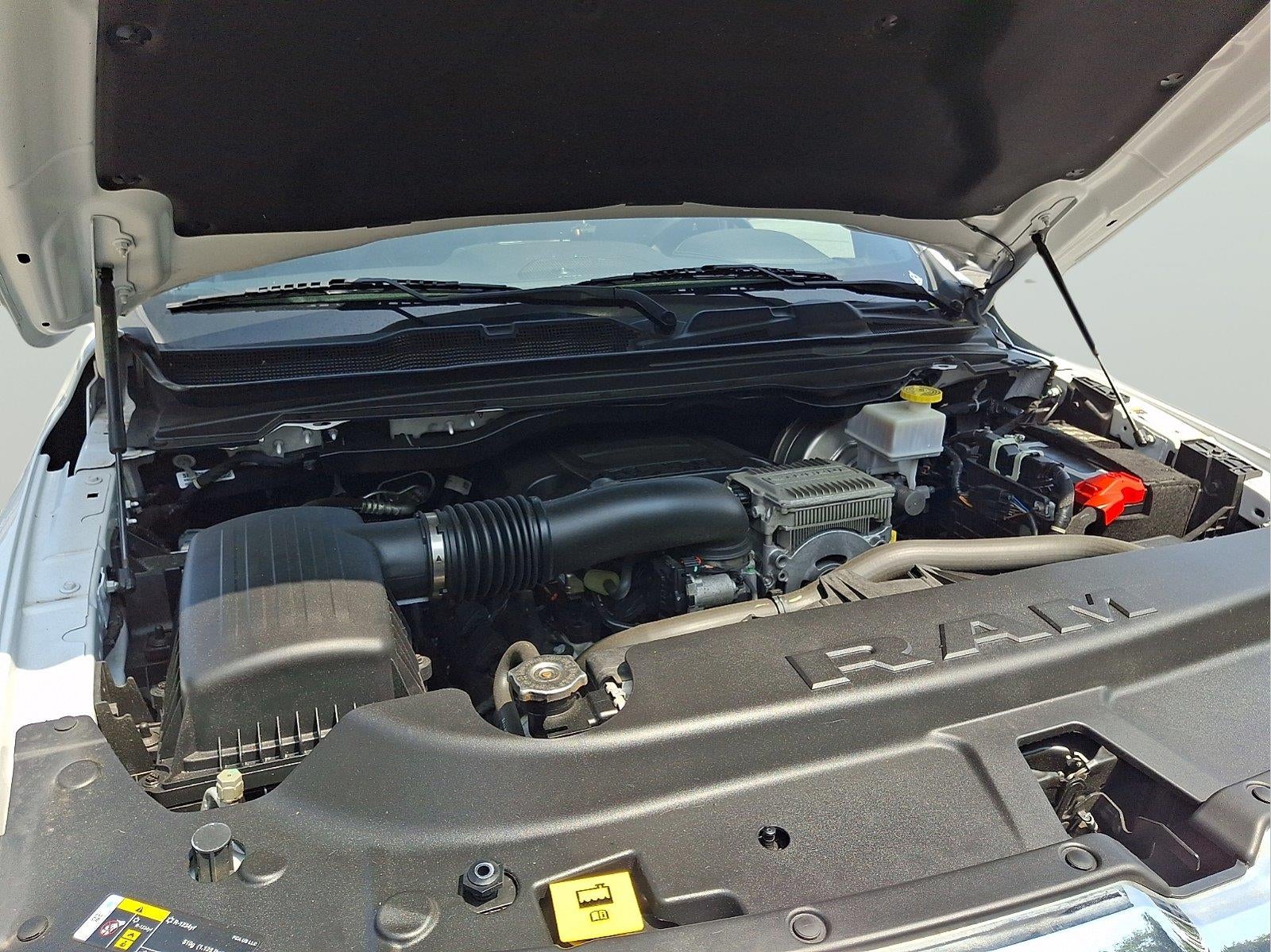 2024 RAM Ram 1500 Pickup Laramie - Photo 24