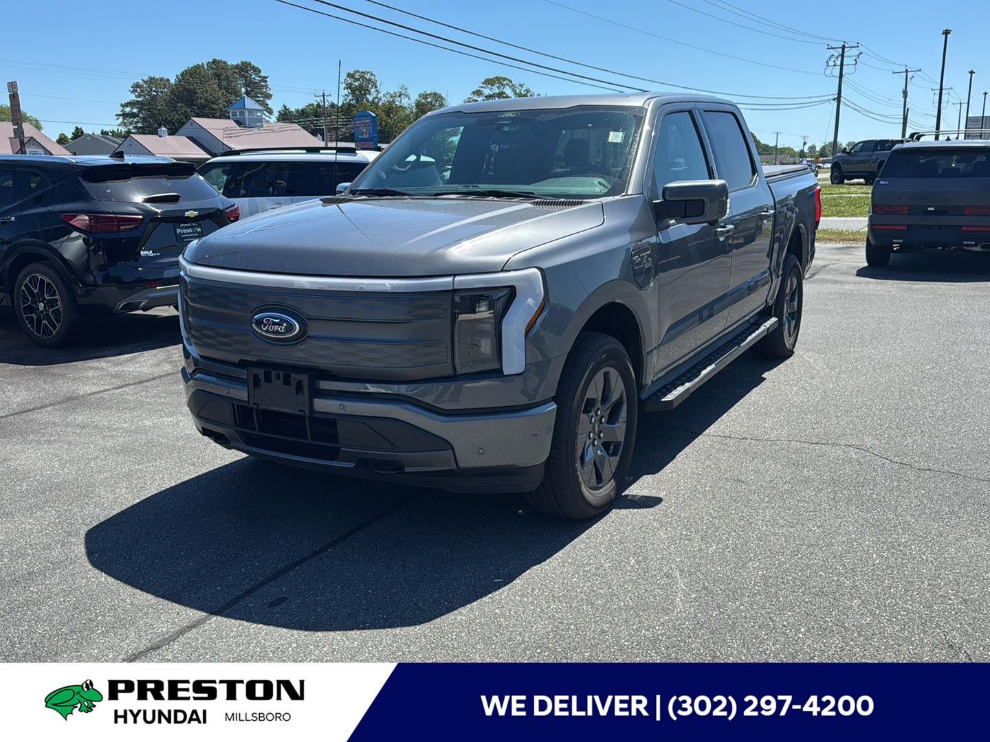 2022 Ford F-150 Lightning LARIAT