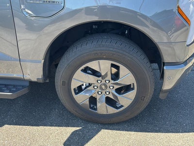 2022 Ford F-150 Lightning LARIAT