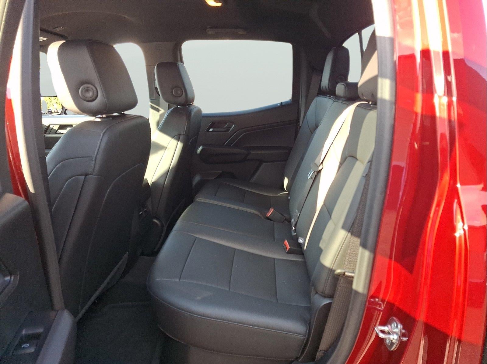 2026 Chevrolet Colorado Trail Boss - Photo 10