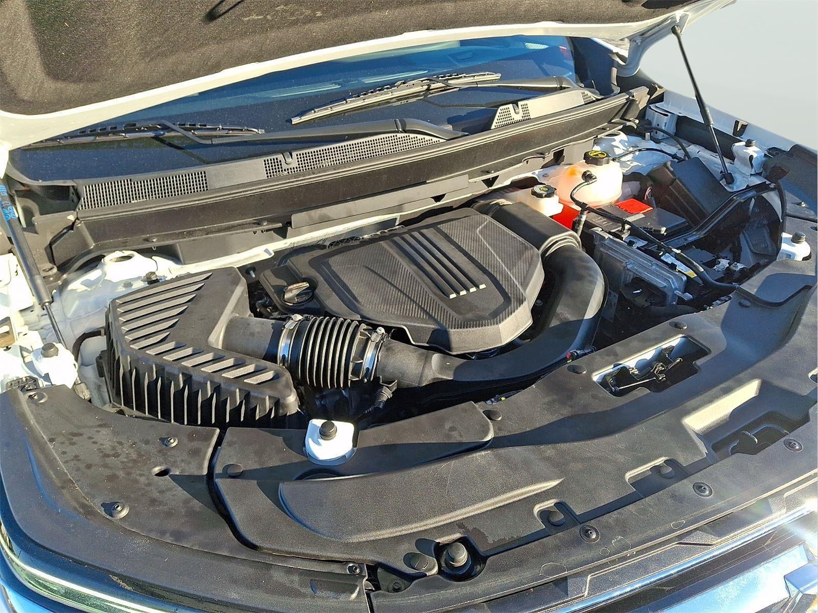 2024 Chevrolet Traverse FWD LT