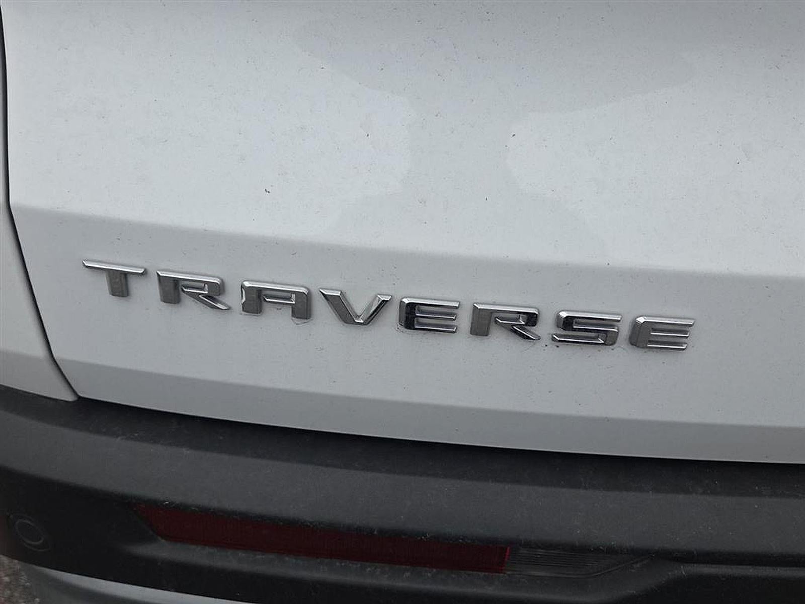 2024 Chevrolet Traverse FWD LT