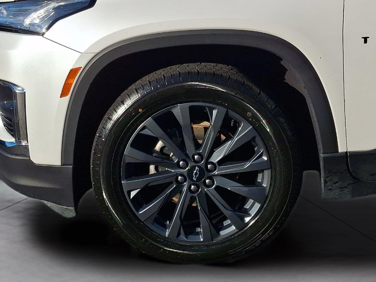 2023 Chevrolet Traverse RS - Photo 9