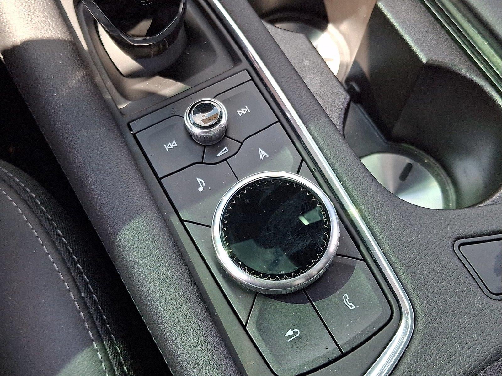 2025 Cadillac XT5 AWD Sport