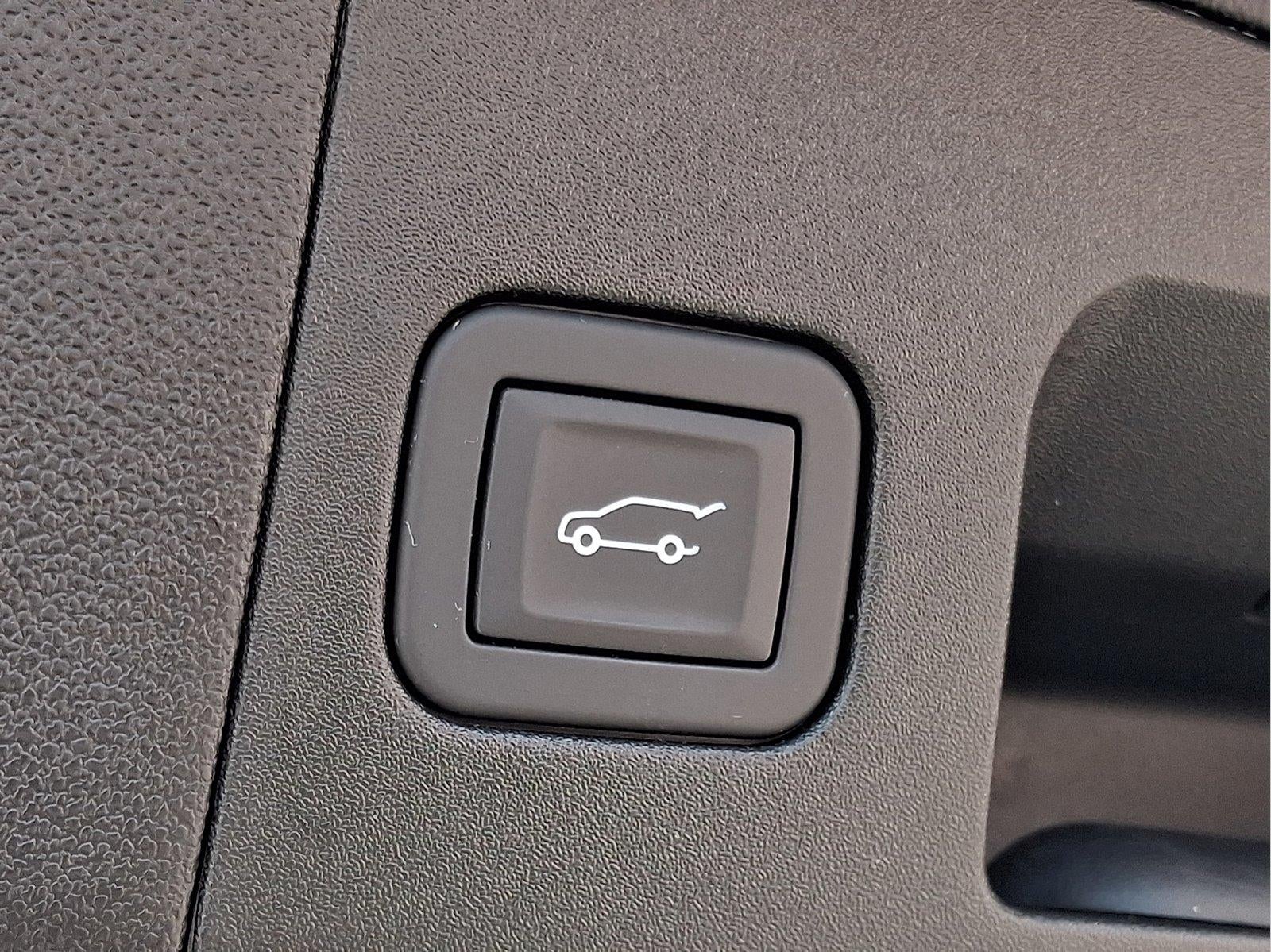 2025 Cadillac XT5 Sport - Photo 28