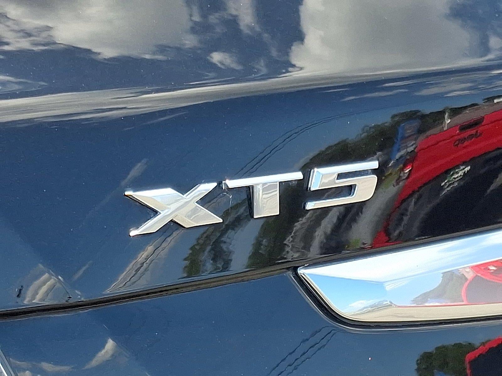 2025 Cadillac XT5 Sport - Photo 32