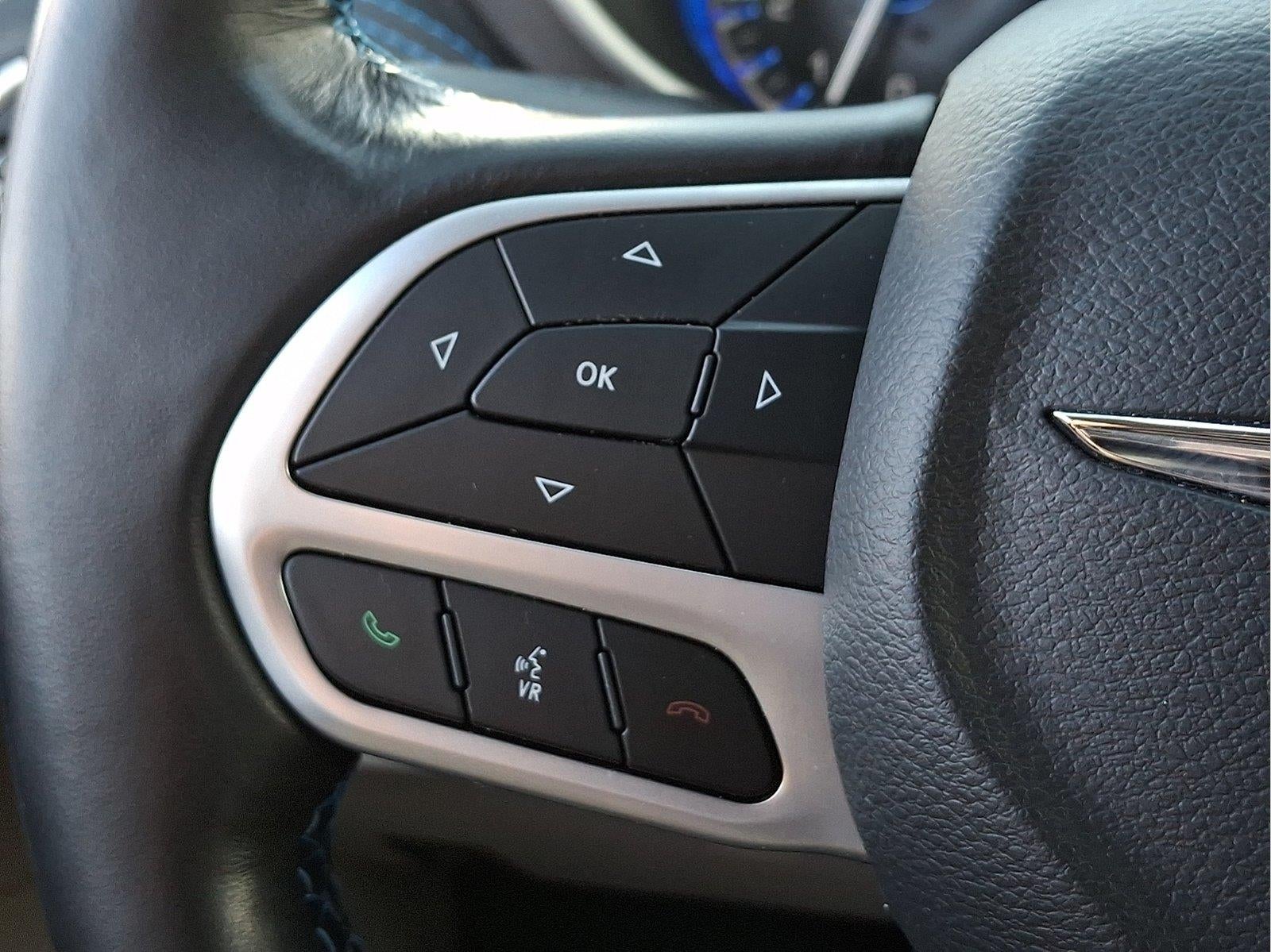 2021 Chrysler Pacifica Touring L - Photo 23