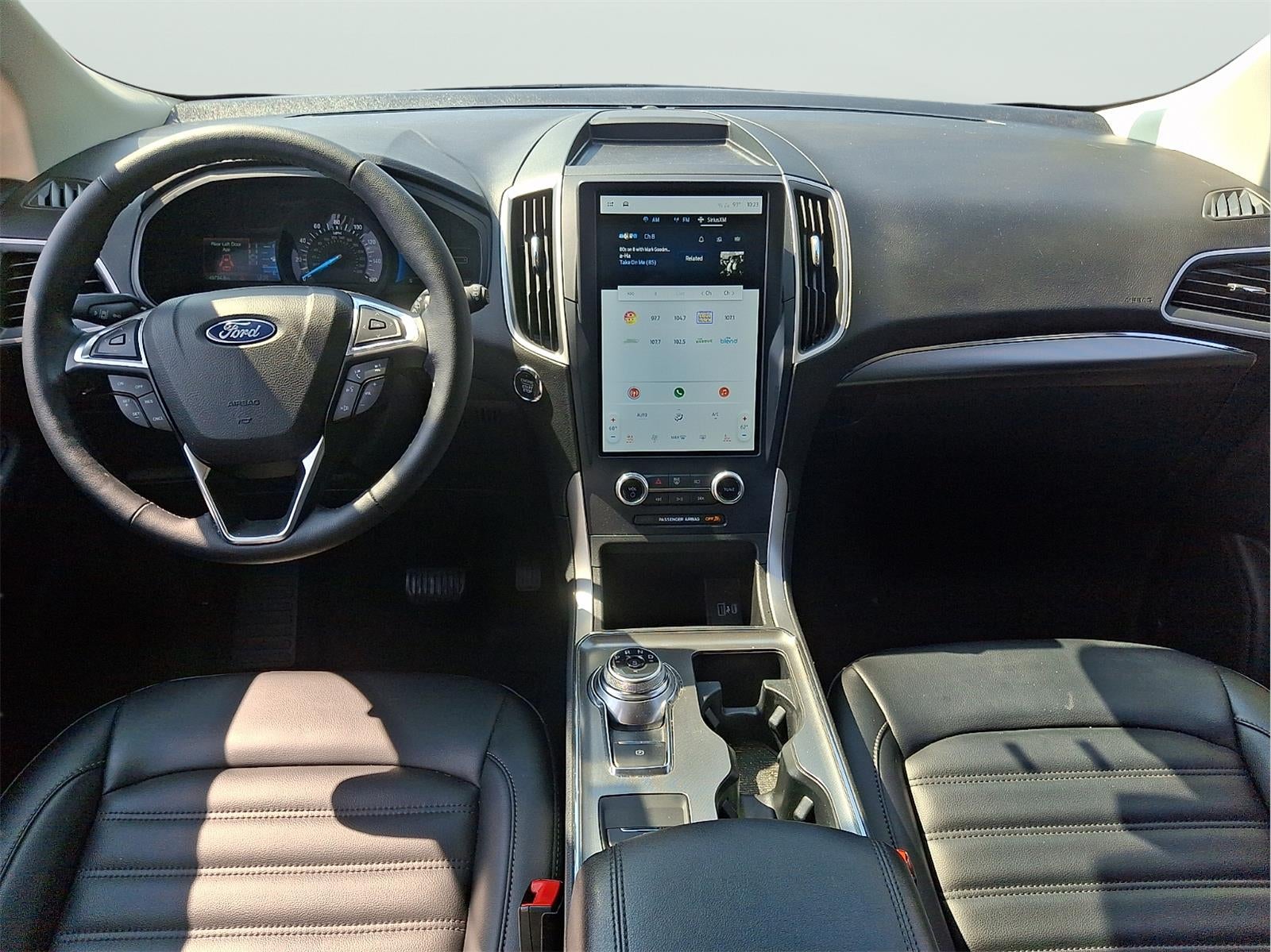 2022 Ford Edge SEL - Photo 9