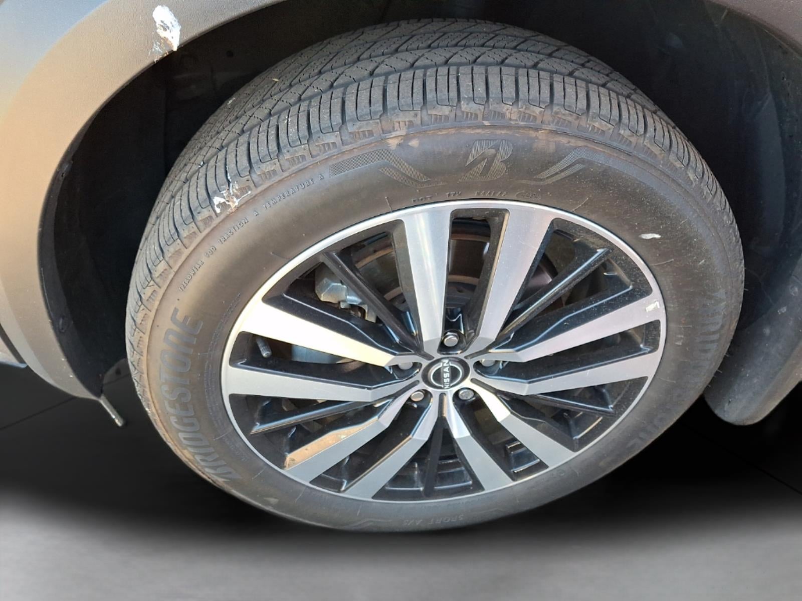 2025 Nissan Pathfinder Platinum - Photo 14