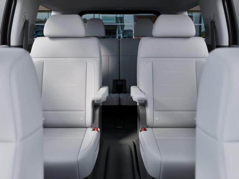 2027 Hyundai SANTA FE Limited 6P