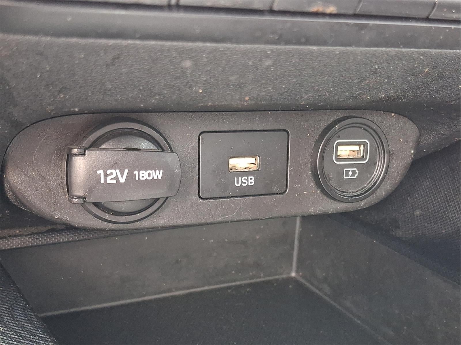 2021 Hyundai Elantra SE - Photo 14
