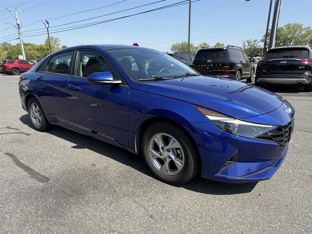 2021 Hyundai ELANTRA SE