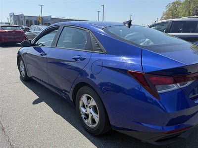 2021 Hyundai ELANTRA SE