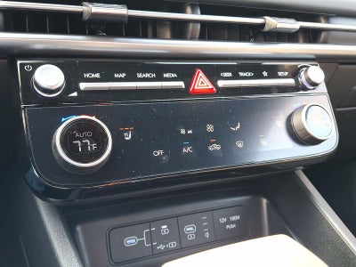 2025 Hyundai SANTACRUZ Base