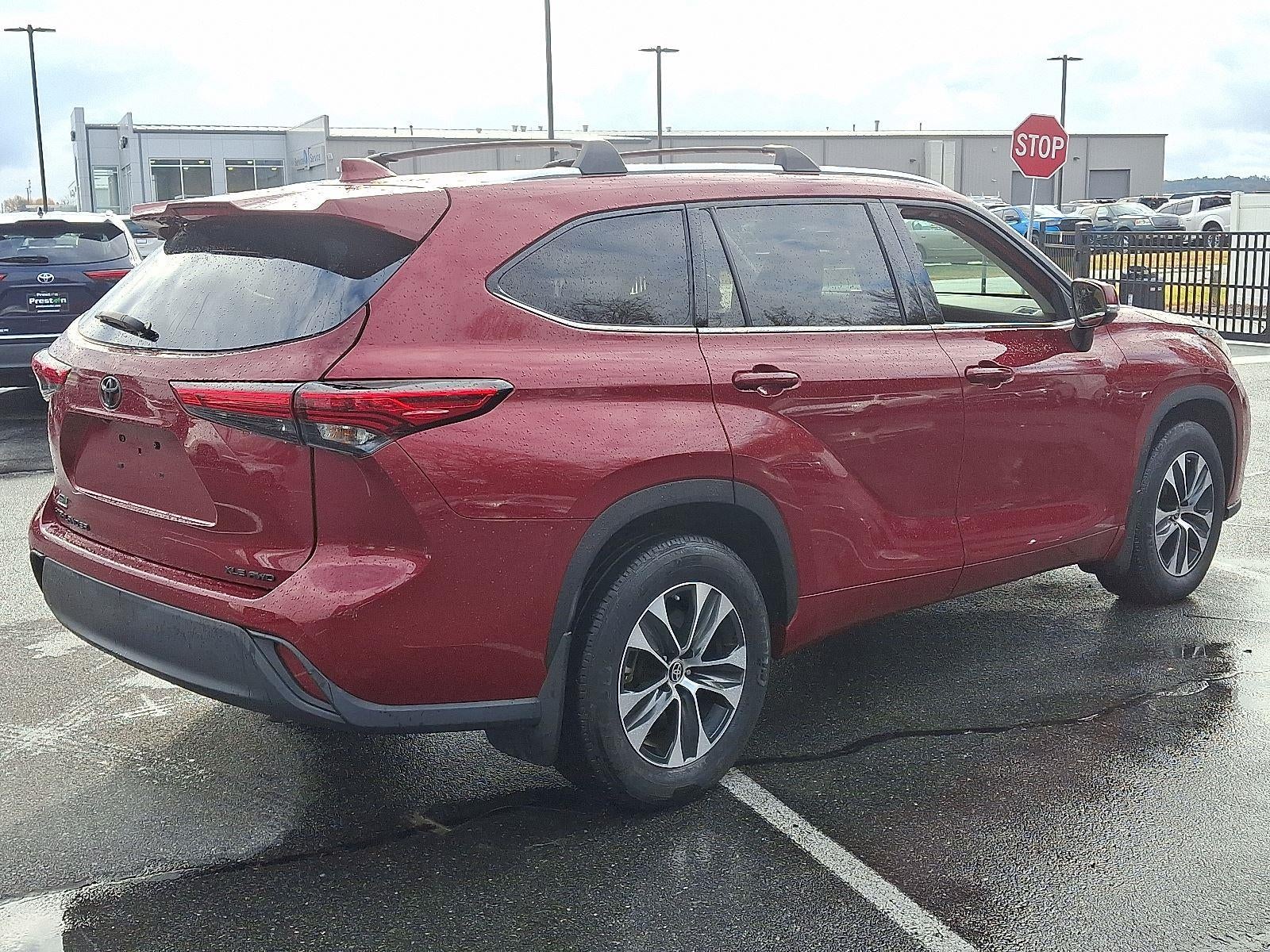 2021 Toyota Highlander XLE