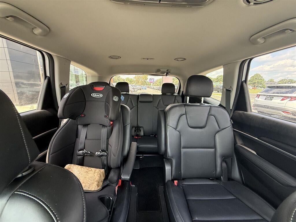 2024 Kia Telluride S - Photo 17