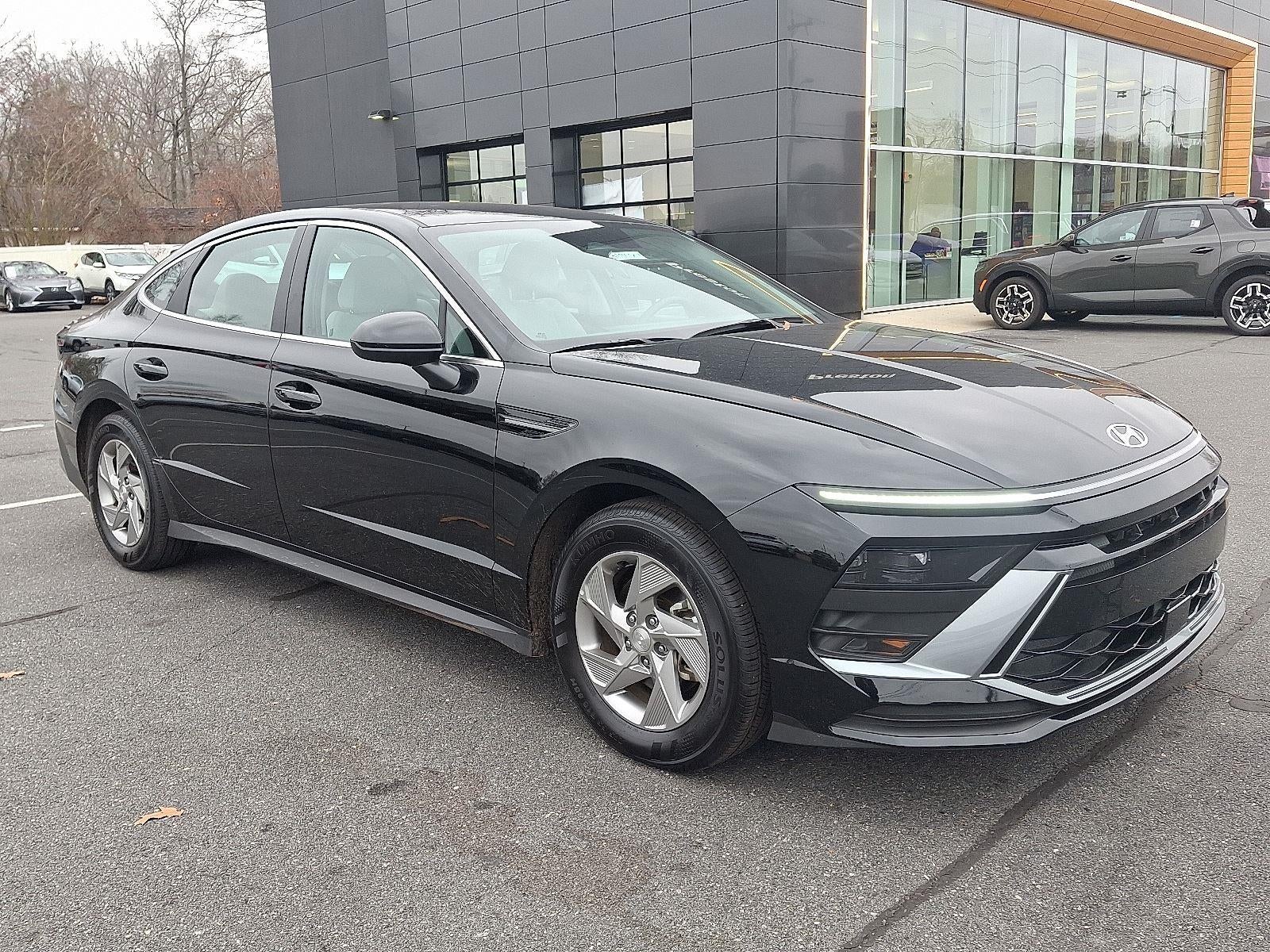 2025 Hyundai SONATA SE