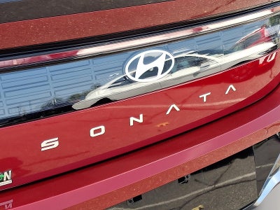 2025 Hyundai SONATA HYBRID Limited