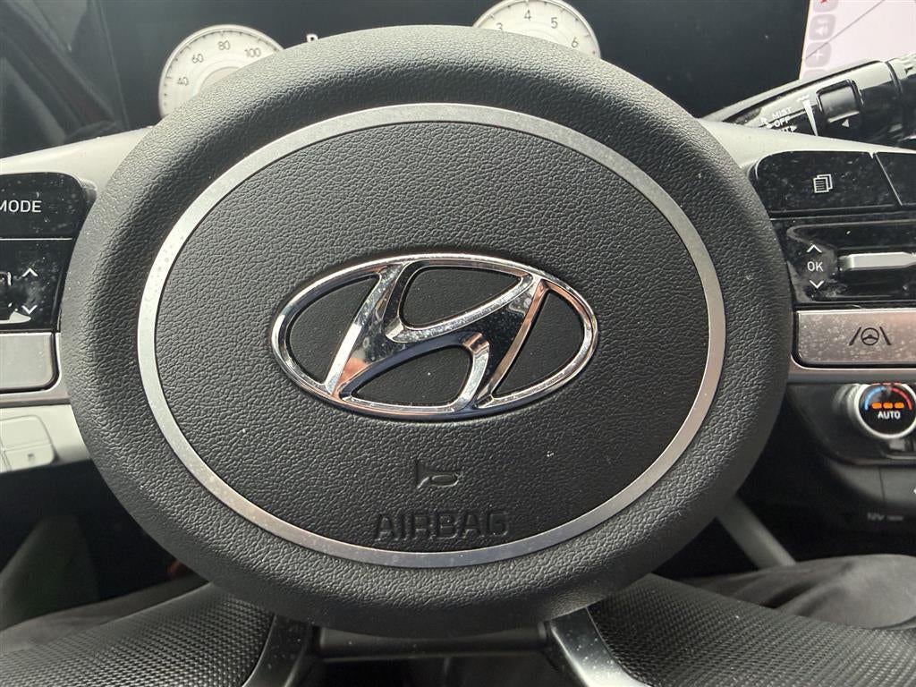 2021 Hyundai ELANTRA Limited