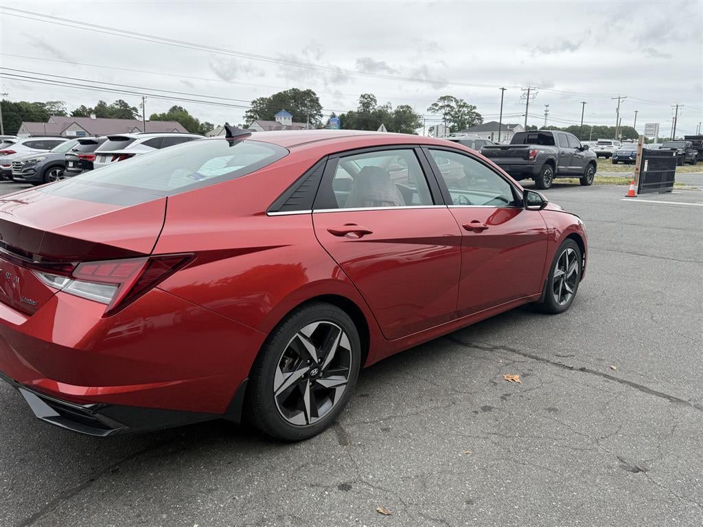 2021 Hyundai ELANTRA Limited