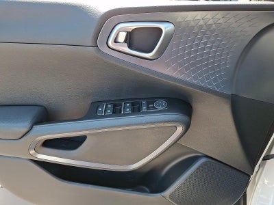 2024 Kia Soul EX