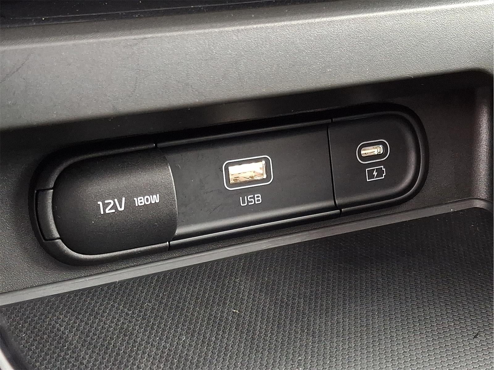 2023 Kia Soul GT-Line - Photo 13