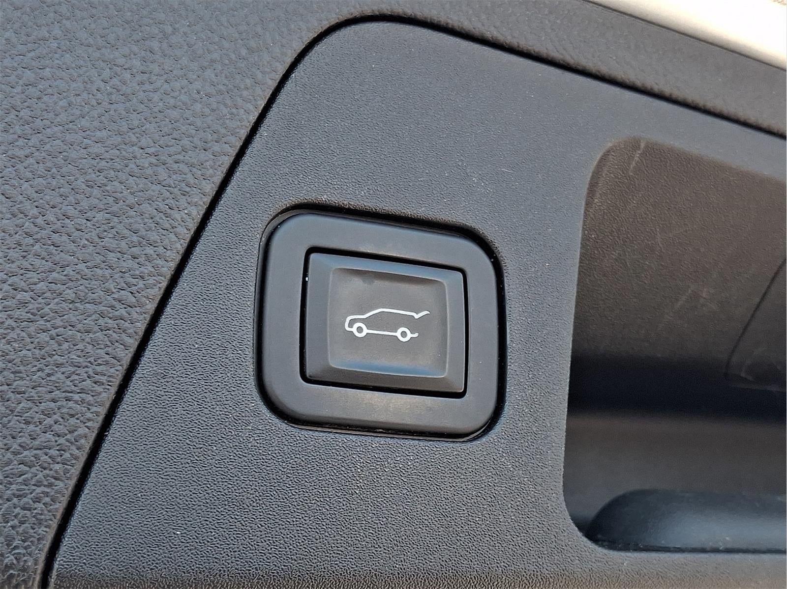 2019 Buick Envision Essence - Photo 27