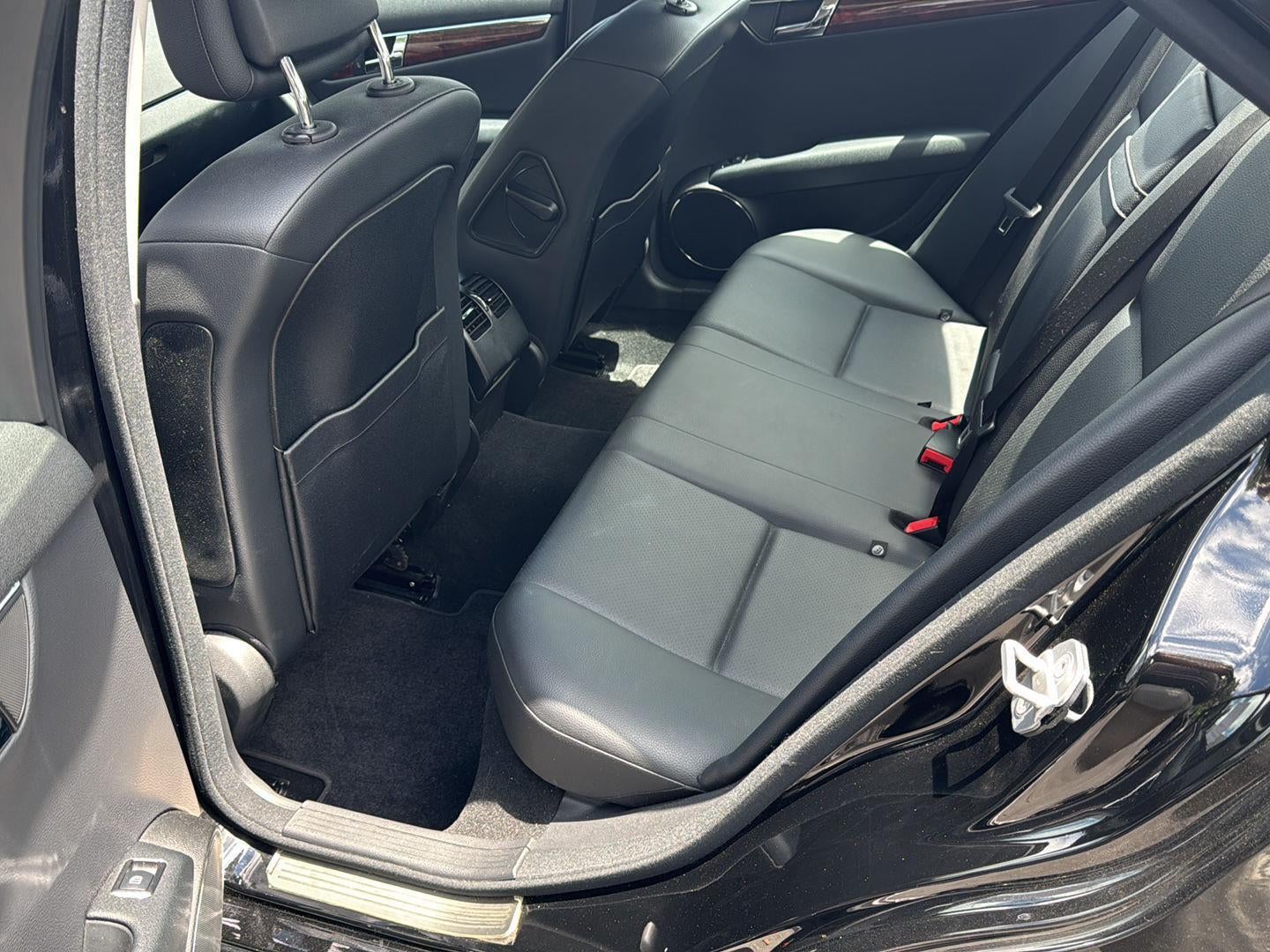 2011 MERCEDES C300 4MATIC Base