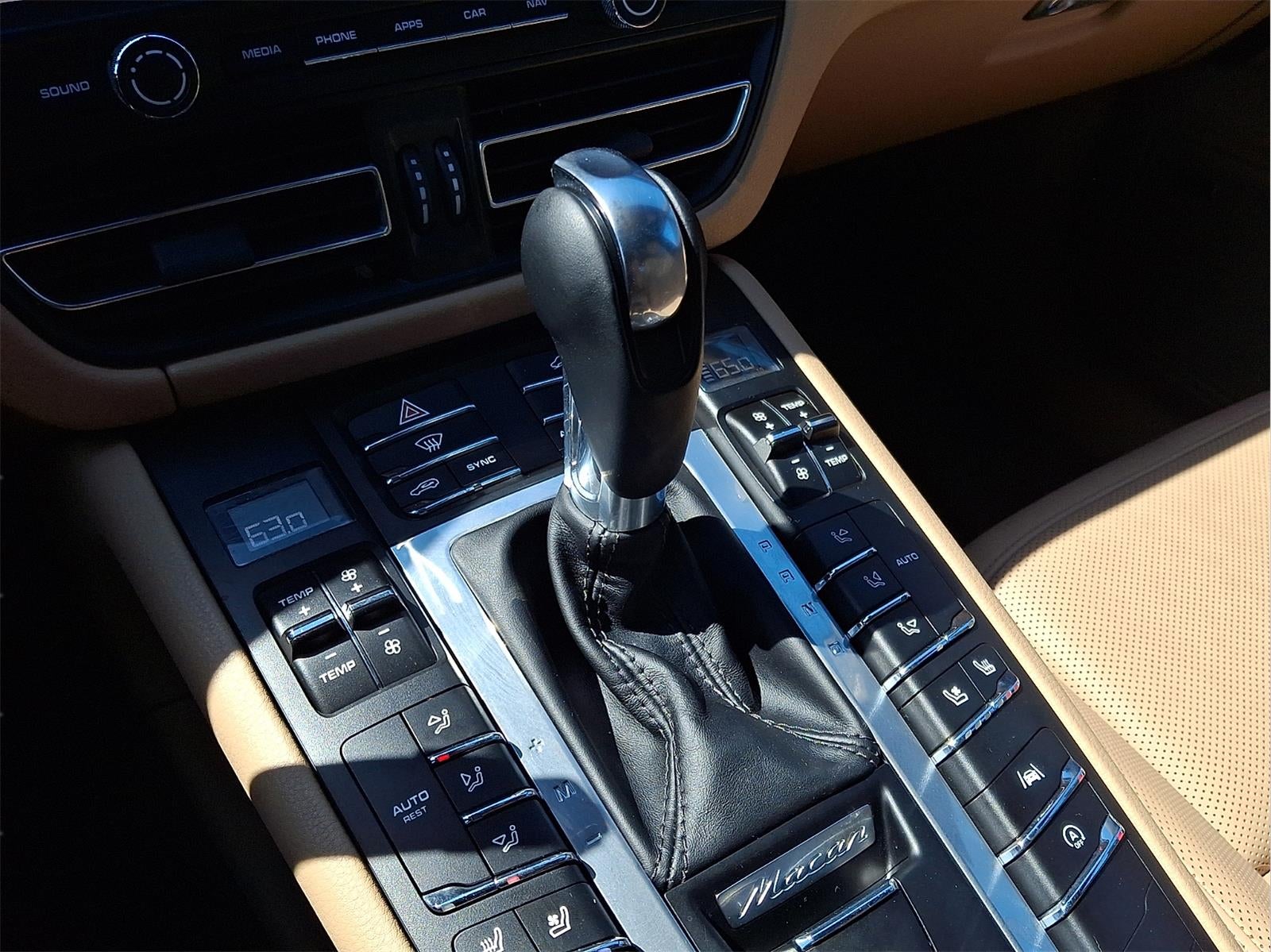 2019 Porsche Macan Base