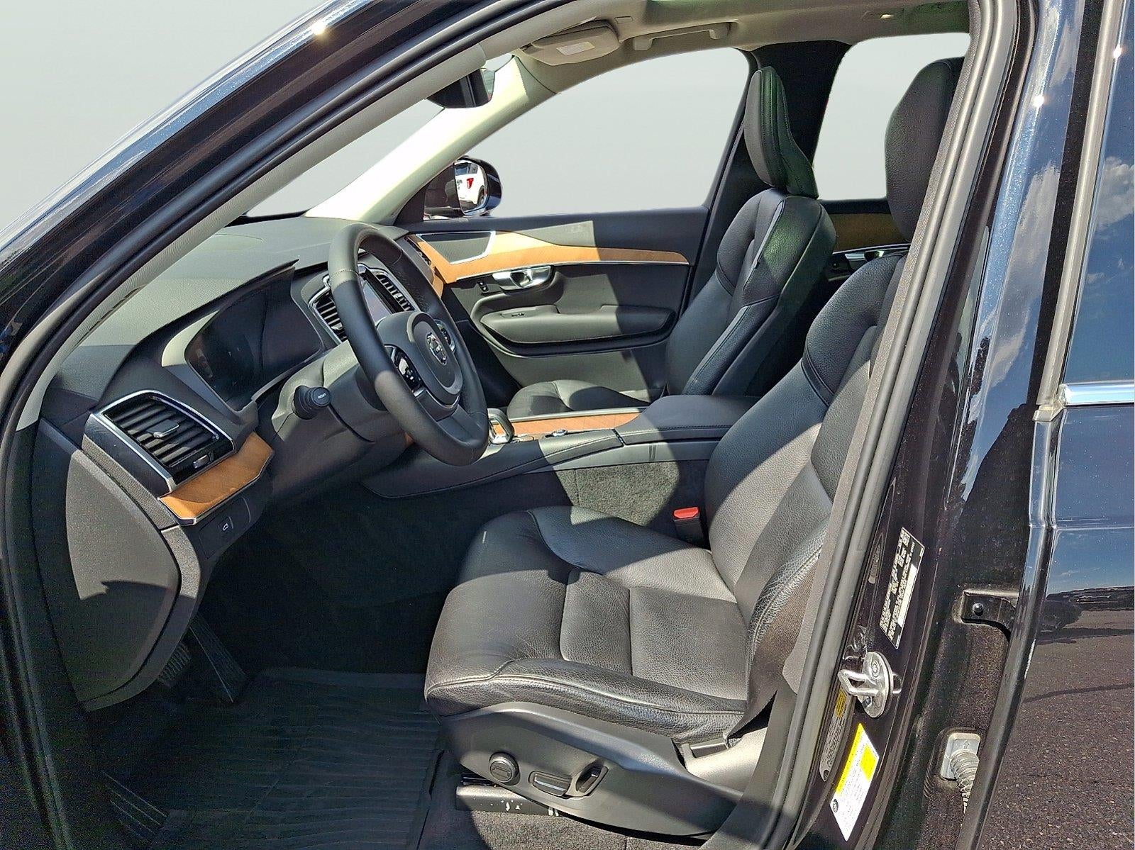 2023 Volvo XC90 Plus - Photo 11