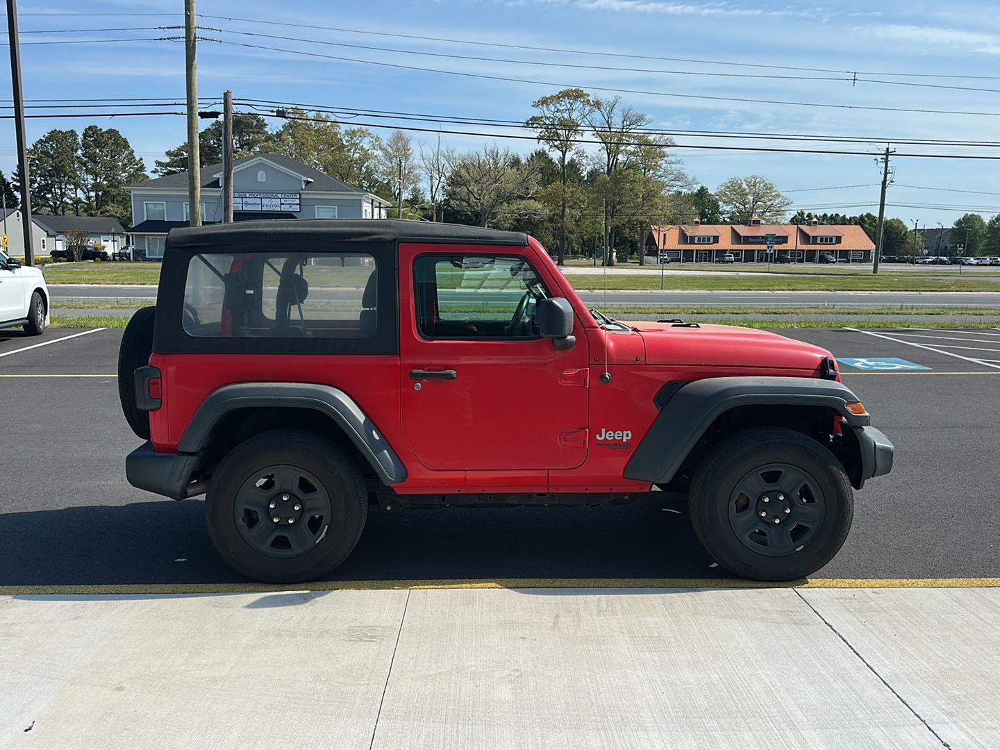 2020 Jeep Wrangler Sport