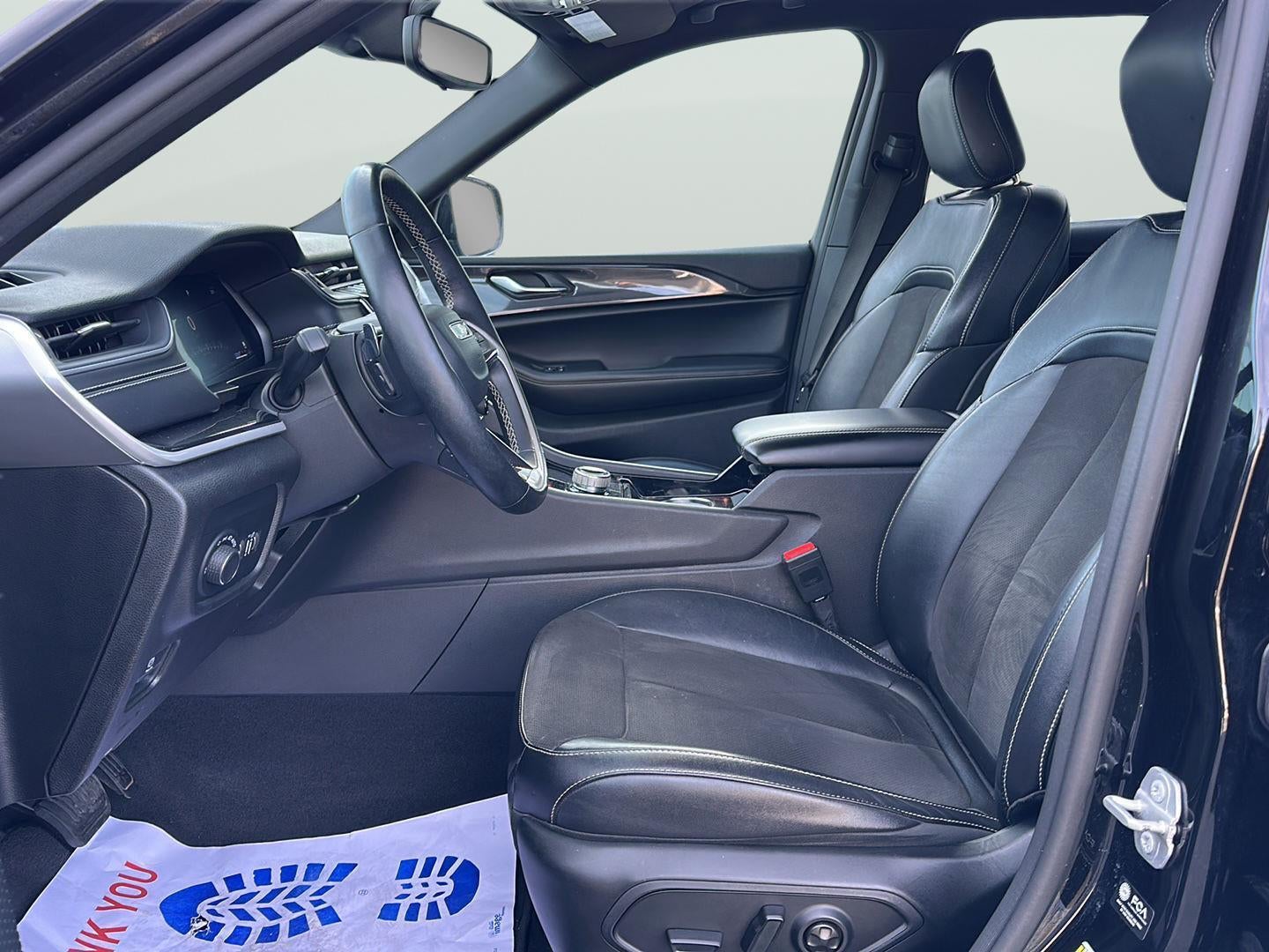 2022 Jeep Grand Cherokee L Altitude