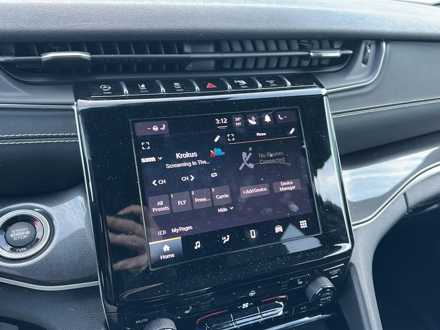 2022 Jeep Grand Cherokee L Altitude