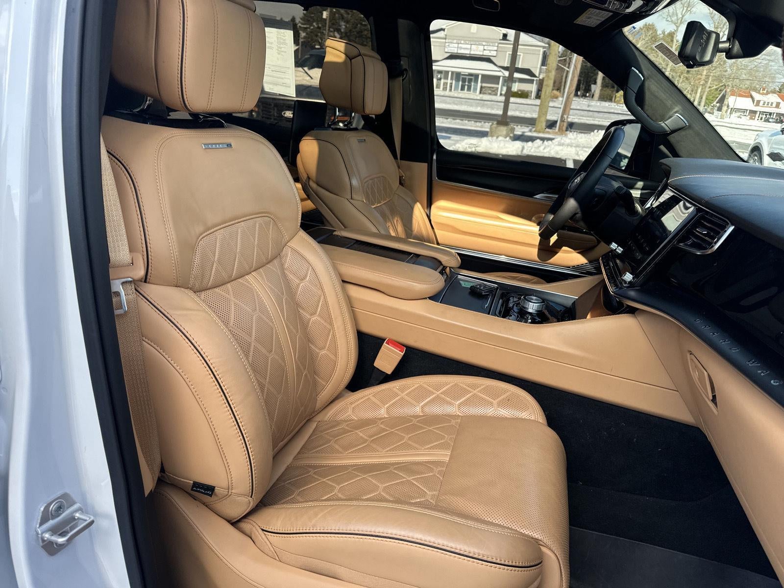 2024 Jeep Grand Wagoneer Series III Obsidian