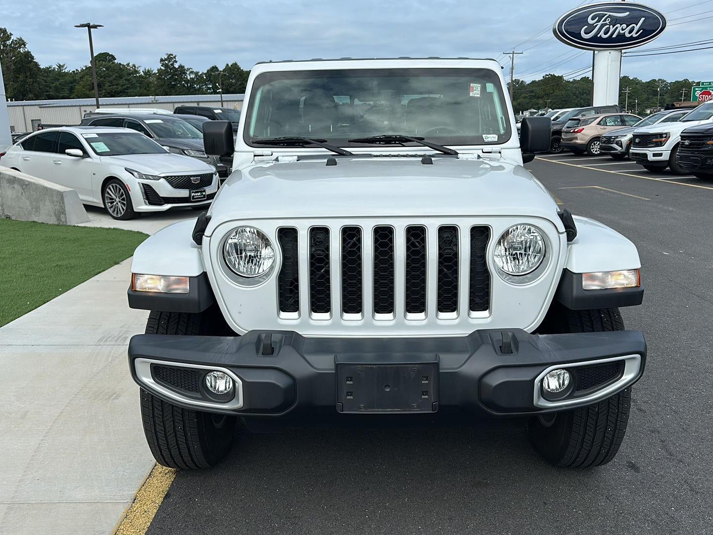 2022 Jeep Gladiator Overland