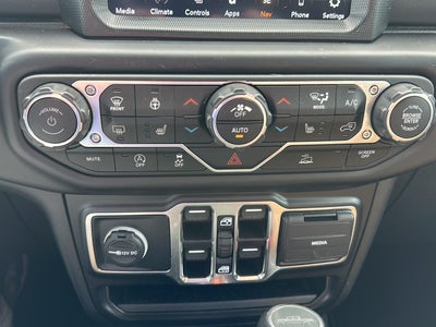2022 Jeep Gladiator Overland