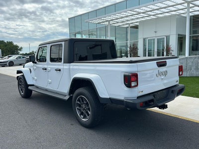 2022 Jeep Gladiator Overland