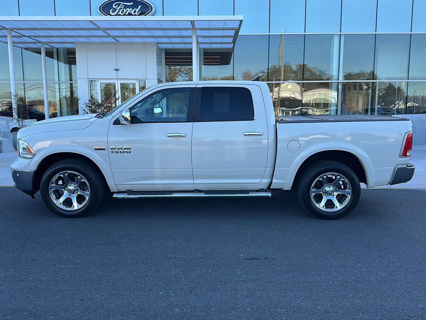 2017 RAM 1500 Laramie
