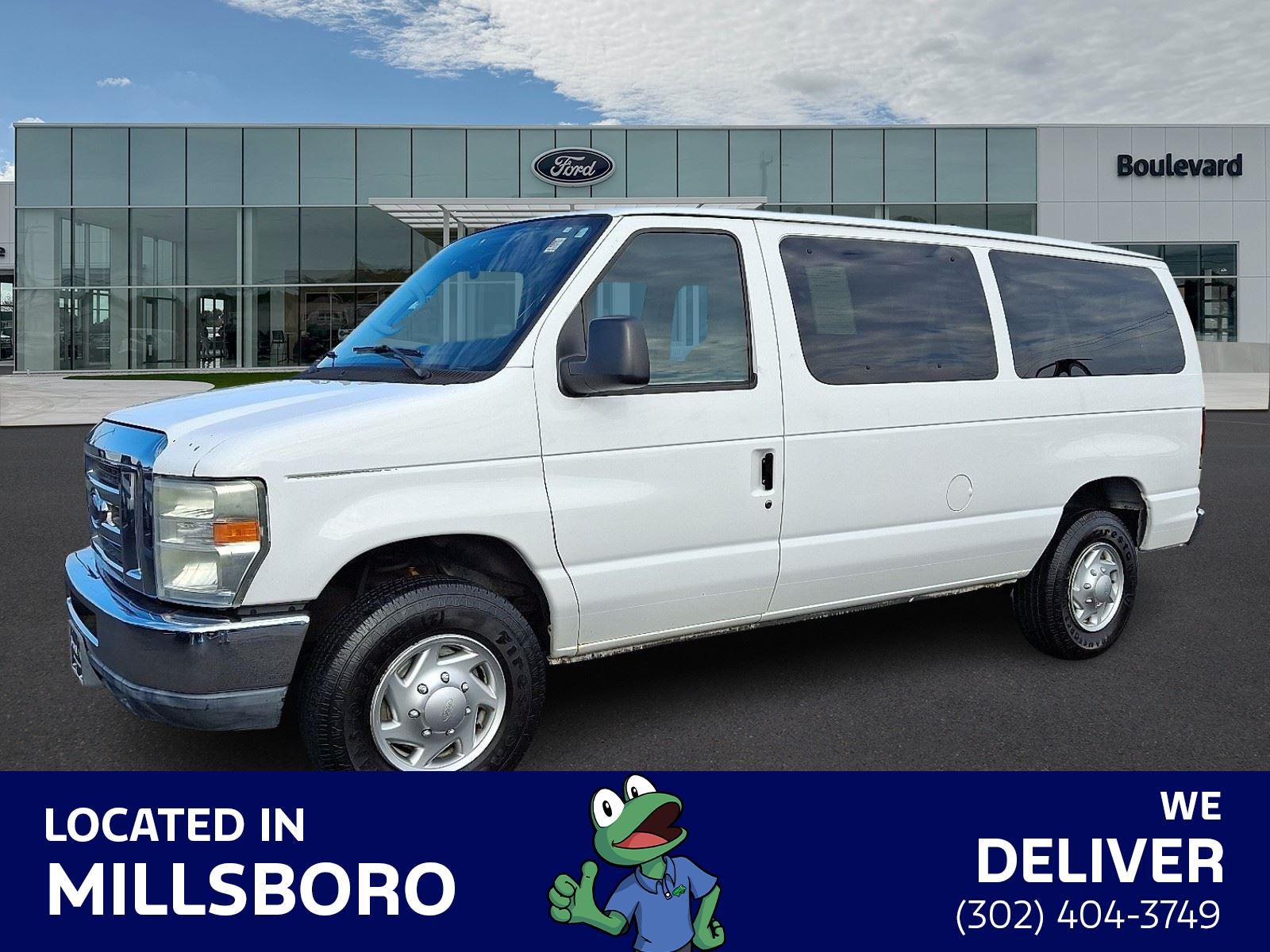 2011 Ford E-Series E-350 SD XLT