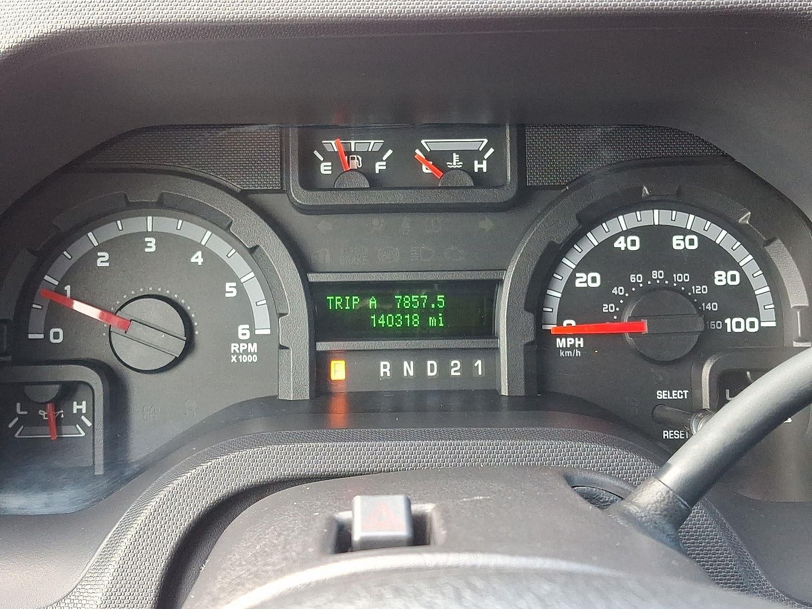 2011 Ford E-Series E-350 SD XLT