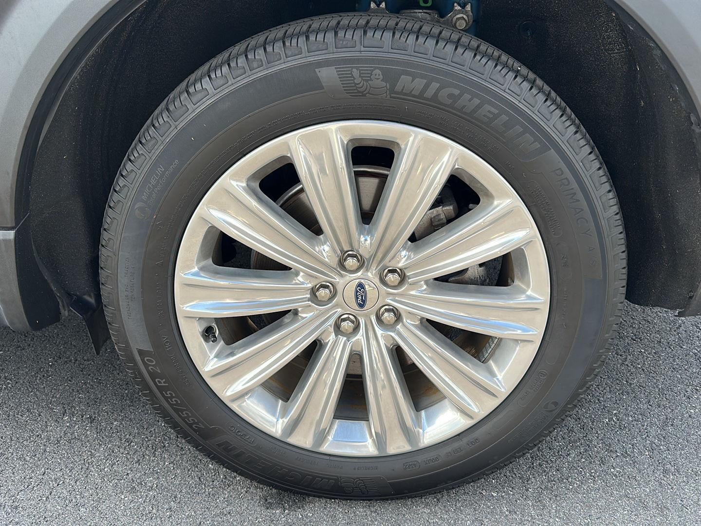 2023 Ford Explorer Hybrid Limited
