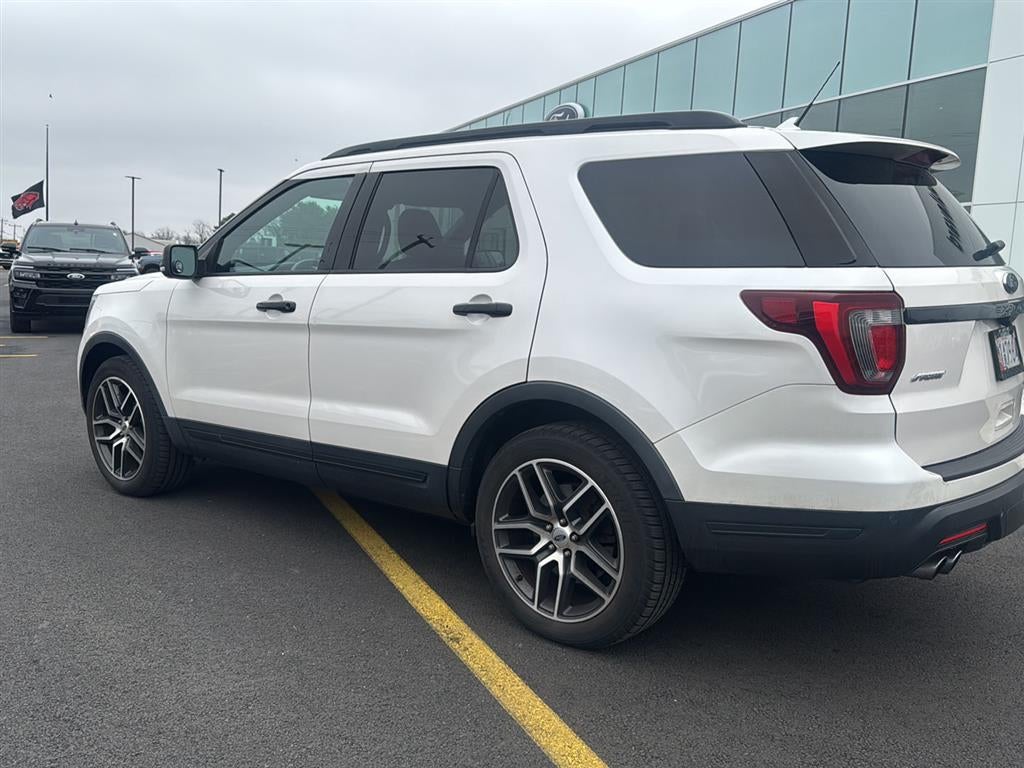 2019 Ford Explorer Sport