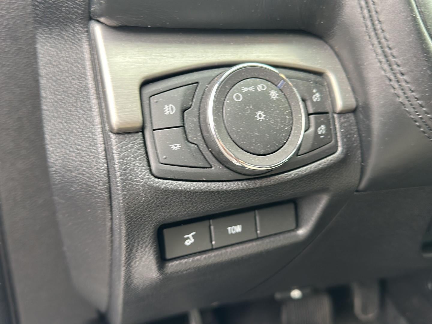 2019 Ford Explorer Platinum