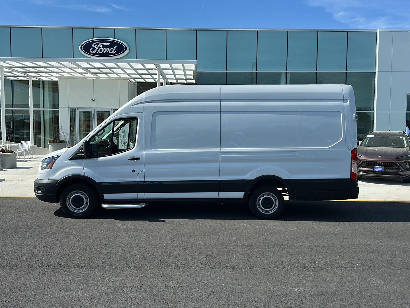 2022 Ford TRANSIT T250