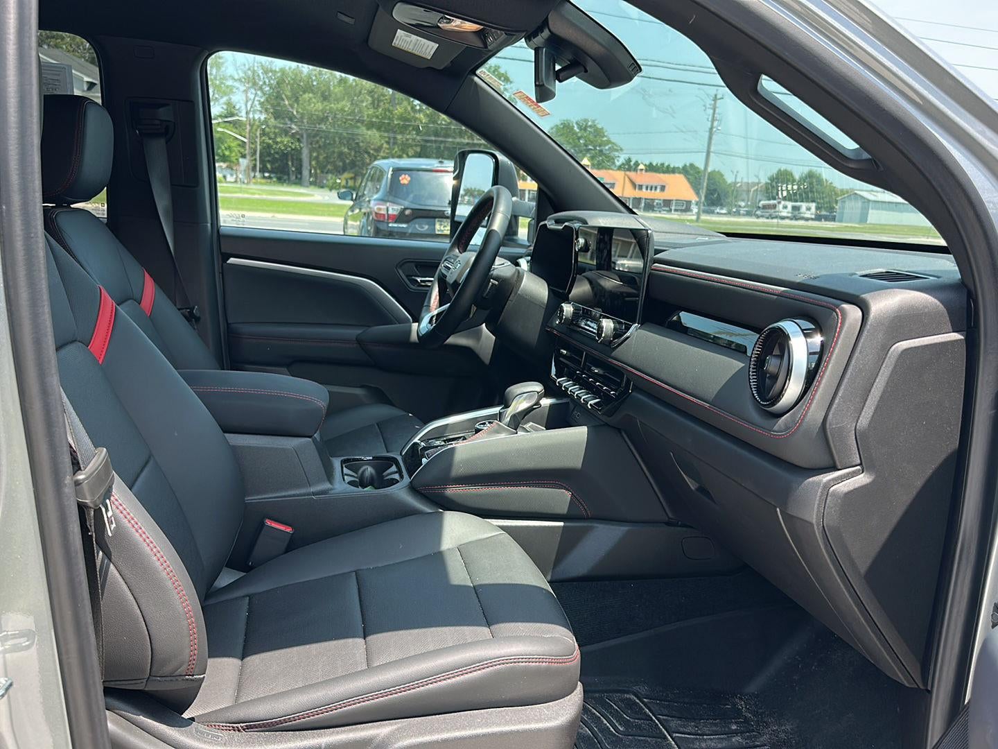 2025 Chevrolet Colorado 4WD Z71