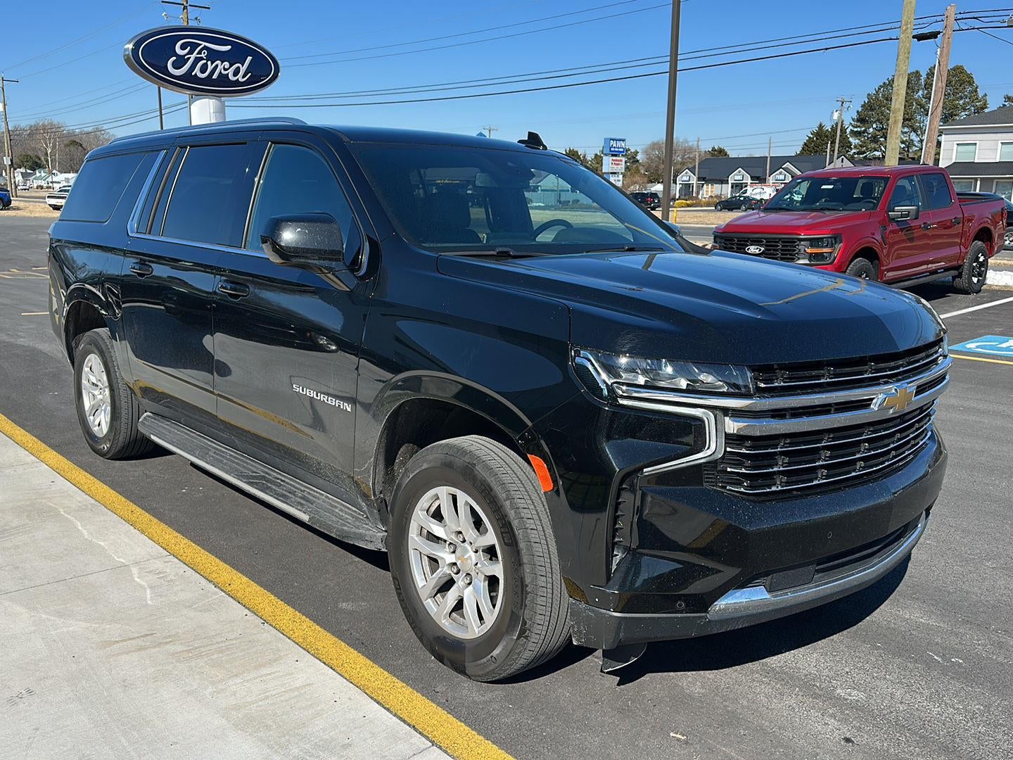 2024 Chevrolet Suburban LT