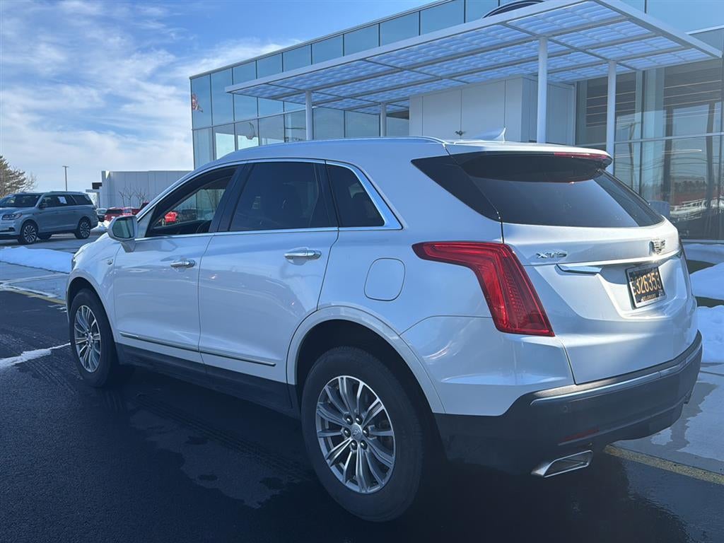 2017 Cadillac XT5 Luxury FWD
